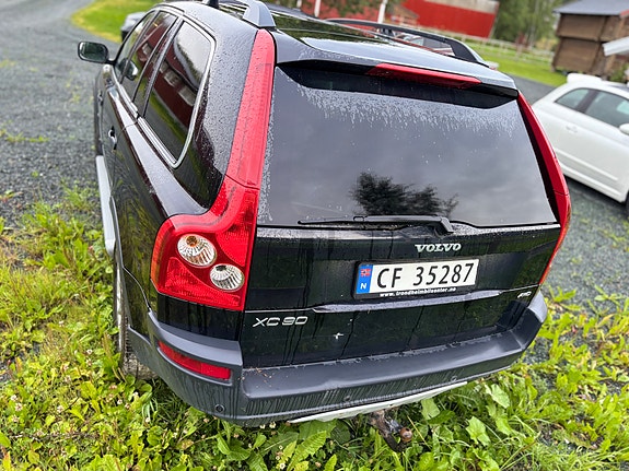 Volvo XC90 5 of 5
