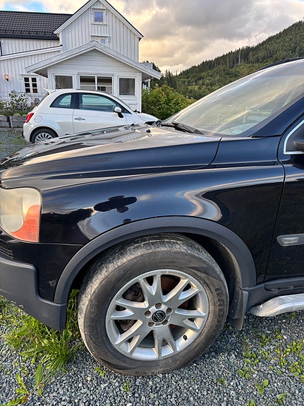 Volvo XC90 23 of 25