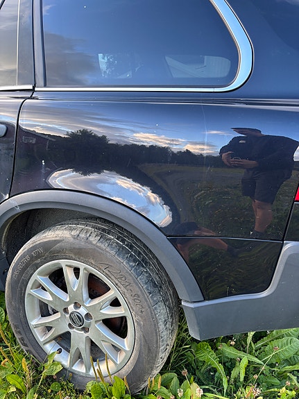 Volvo XC90 20 of 25