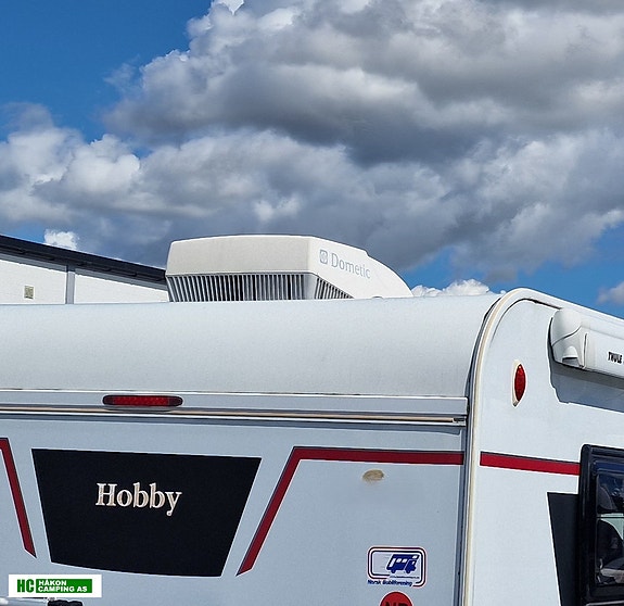 Hobby Siesta V65 GE Edition 2015 – Velholdt kvalitetsbobil med hengerfeste, aircondition, LED-TV, sykkelstativ og vinterhjul 5 of 30