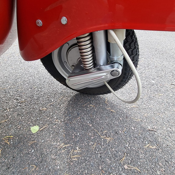 Vespa 13 of 19