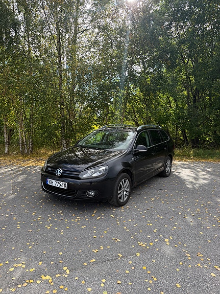 Volkswagen Golf VI 2 of 5
