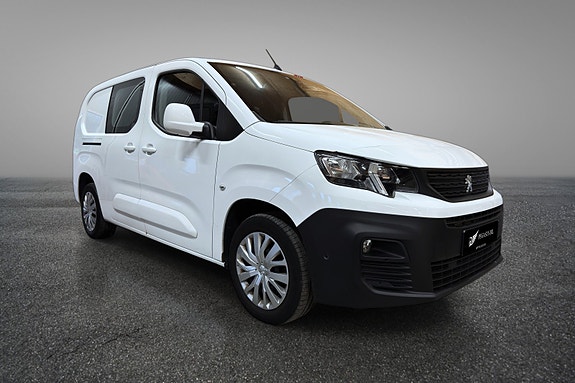 Peugeot Partner 3 of 5