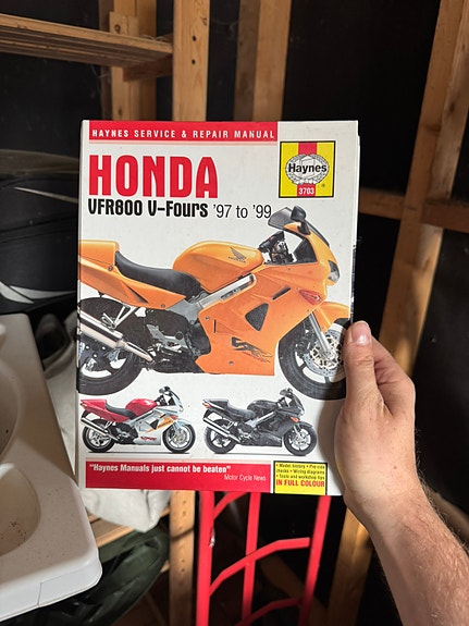 Honda VFR 800 R 3 of 9