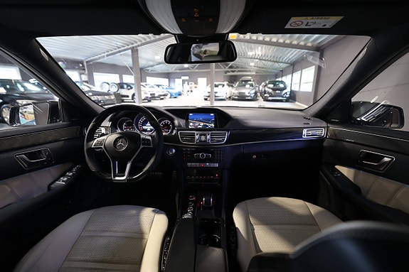 Mercedes-Benz E63 19 of 30