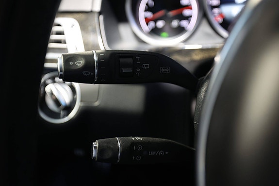 Mercedes-Benz E63 16 of 30