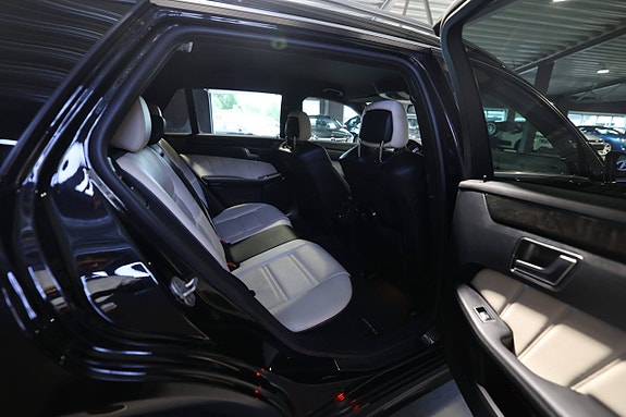 Mercedes-Benz E63 30 of 30