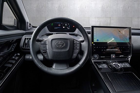 Toyota bZ4X 12 of 21