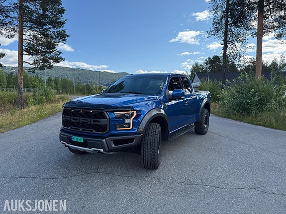 Ford Ranger Raptor 2 of 5