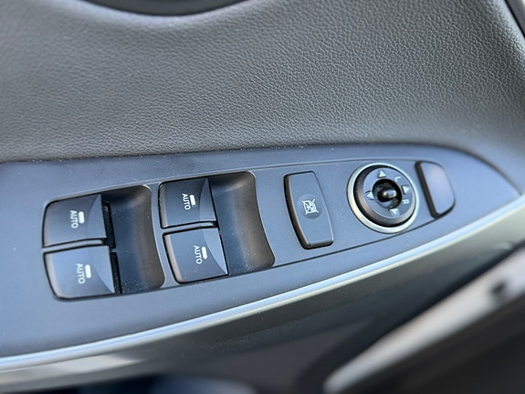 Hyundai i30 14 of 30