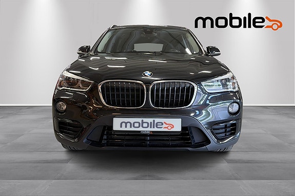 BMW X1 18 of 25