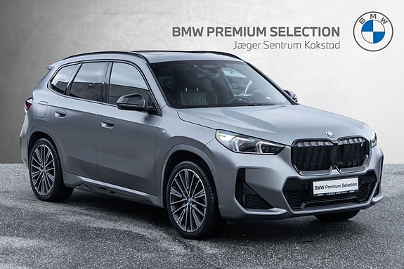BMW iX1