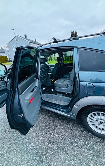 SsangYong Rodius 16 of 24