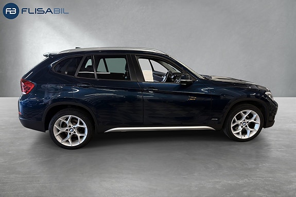 BMW X1 9 of 29