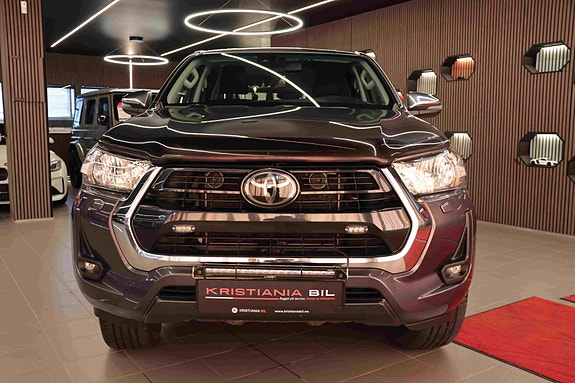 Toyota HiLux 5 of 30