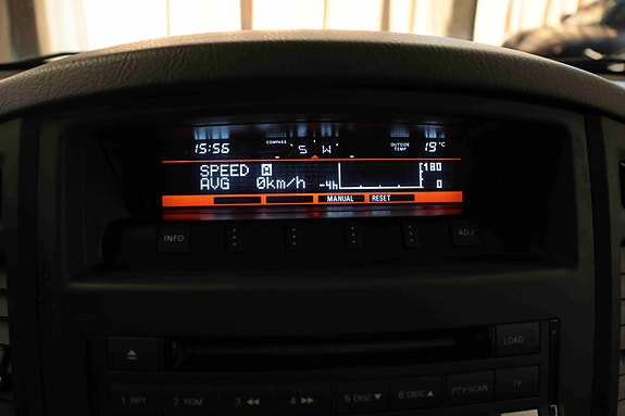 Mitsubishi Pajero 29 of 30