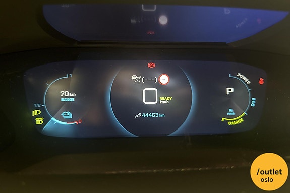 Peugeot e-208 27 of 27