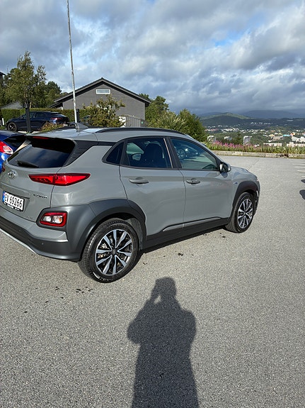 Hyundai Kona 3 of 5