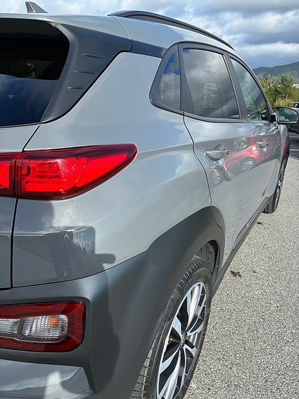 Hyundai Kona 4 of 5