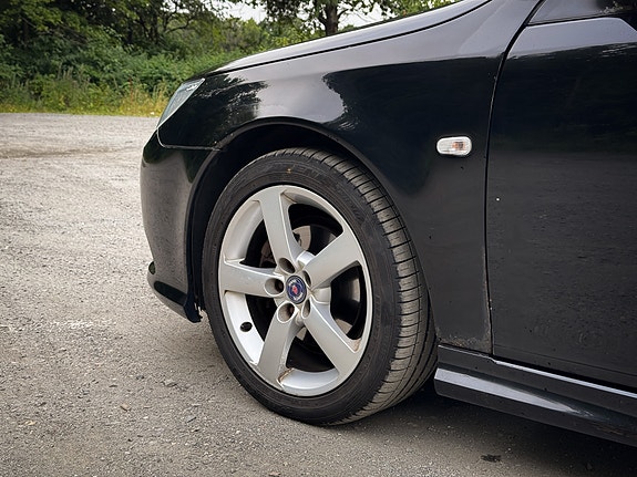 Saab 9-3 12 of 23