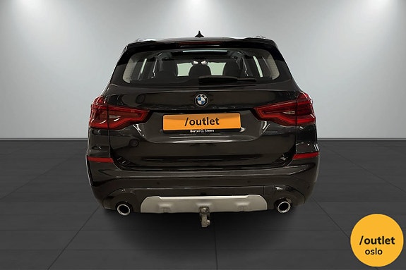 BMW X3 4 of 5