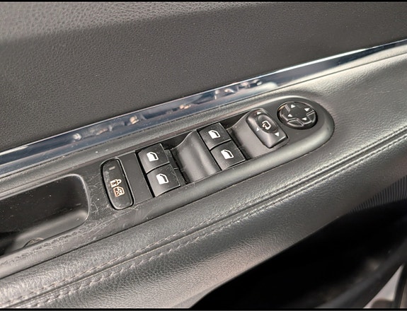 Peugeot 5008 23 of 30