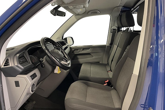 Volkswagen Transporter 10 of 15