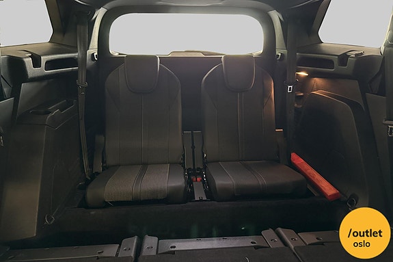 Peugeot 5008 10 of 27