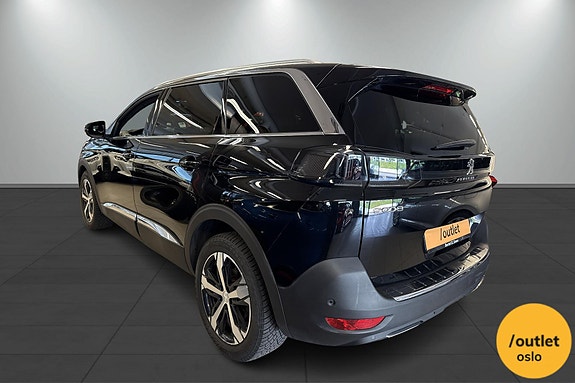 Peugeot 5008 3 of 5
