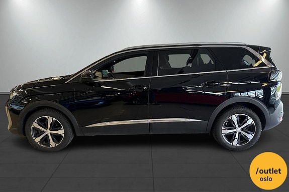 Peugeot 5008 2 of 5
