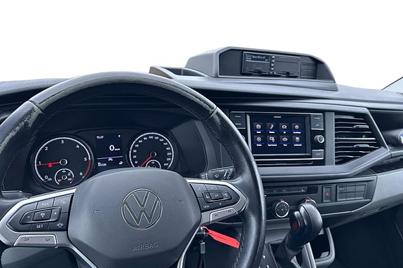 Volkswagen Transporter 11 of 15