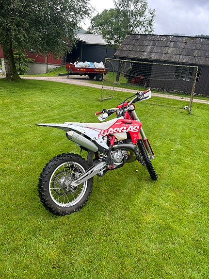 GasGas EC 250 3 of 6