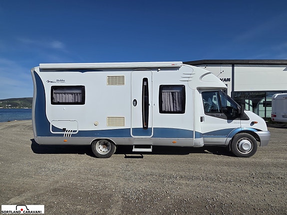 Hobby T 650 FLC 2 of 30