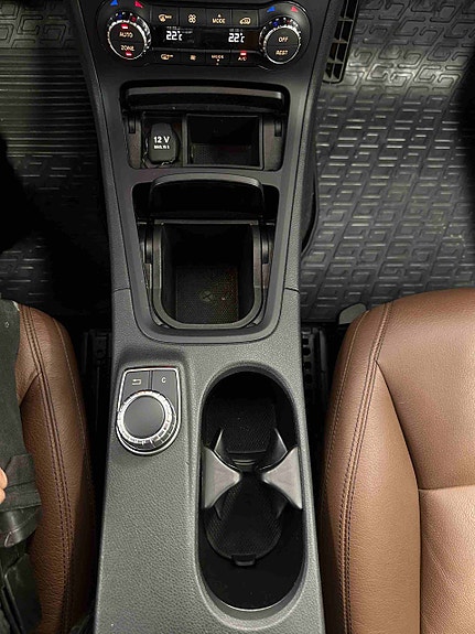 Mercedes-Benz B180 30 of 30