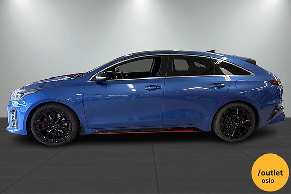 Kia ProCeed 2 of 30