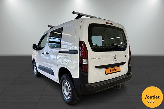 Peugeot Partner 3 of 5