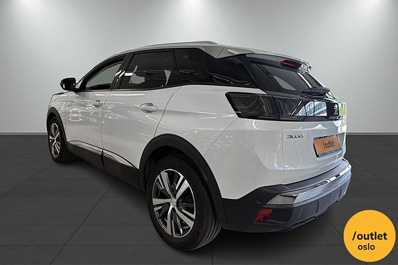 Peugeot 3008 3 of 5