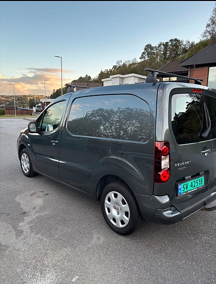 Peugeot Partner 4 of 5