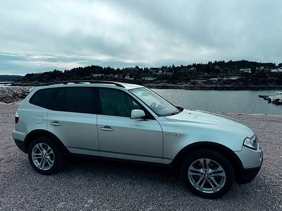BMW X3 3 of 11