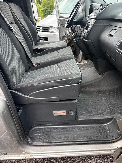 Mercedes-Benz Vito 116 15 of 26
