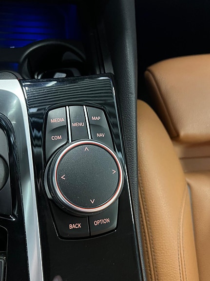 BMW 530e 20 of 30