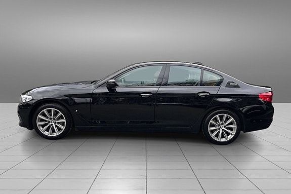 BMW 530e 7 of 30