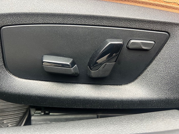 BMW 530e 26 of 30
