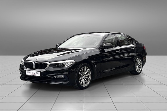 BMW 530e 2 of 5