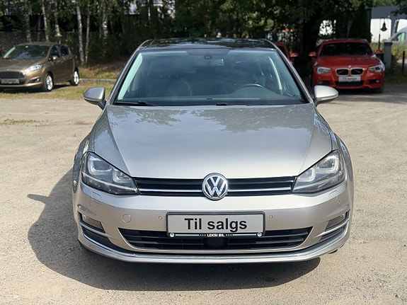Volkswagen Golf VII 4 of 5