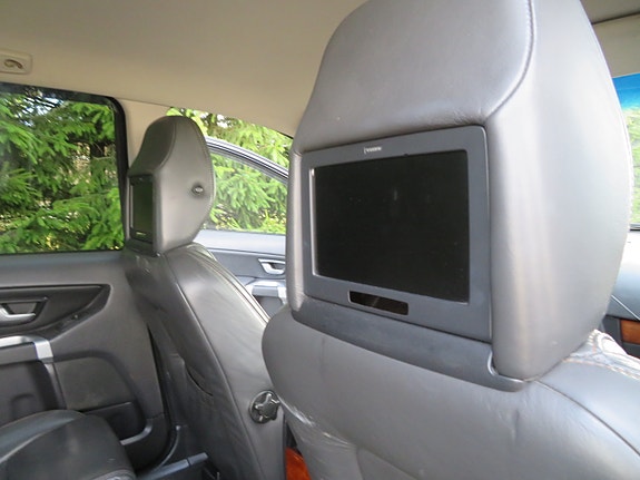 Volvo XC90 22 of 30