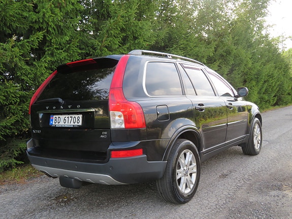 Volvo XC90 7 of 30