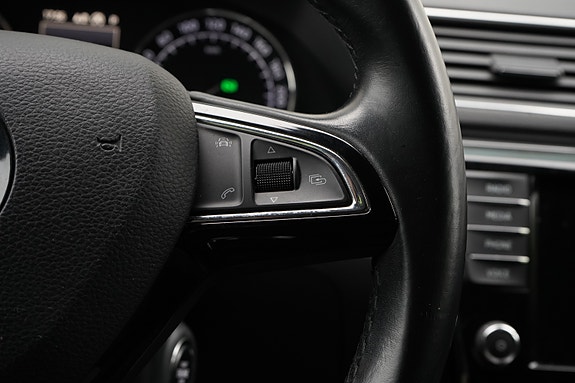 Skoda Superb 19 of 30