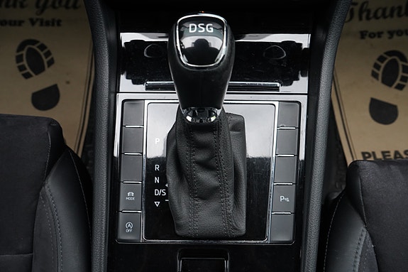 Skoda Superb 15 of 30