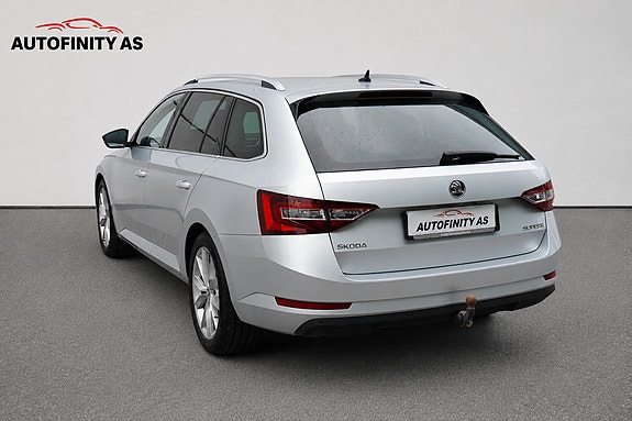 Skoda Superb 5 of 5